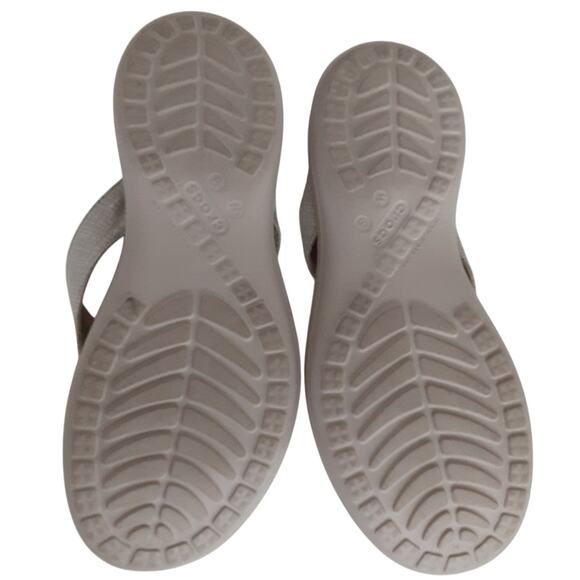 Crocs Capri V Flip Flops White Shimmer Cream Thong Sandals Womens 9 Resort - Picture 6 of 7